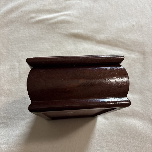 Vintage Wood Floral Tapestry Jewelry Box with Removeable Tray Mirror 8x3.5x5" - Picture 3 of 16